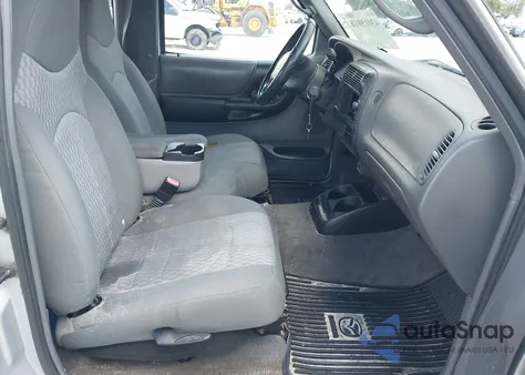 2003 Mazda B3000 Ds z USA, uszkodzony, nr VIN 4F4YR16U73TM20390